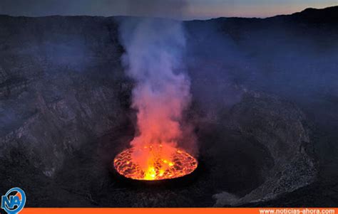 Volcán Nyiragongo en el Congo erupciona y hace evacuar a miles de personas