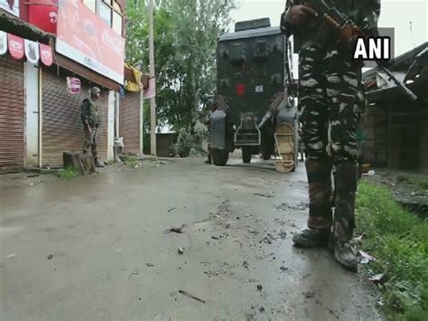 Jandk Encounter Underway In Anantnag