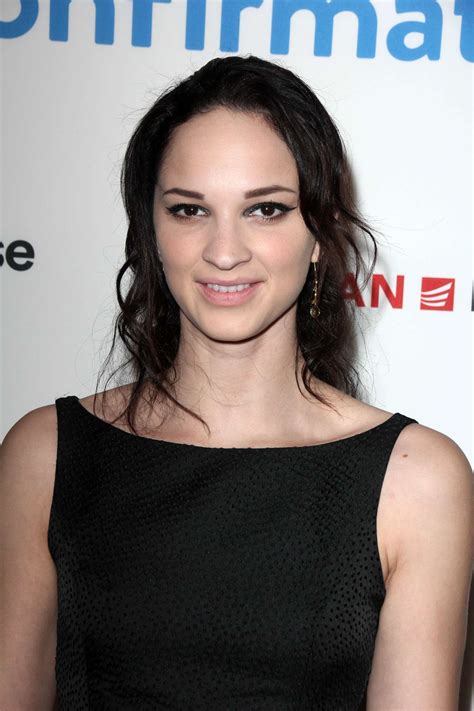 Ruby Modine - Biography, Height & Life Story | Super Stars Bio