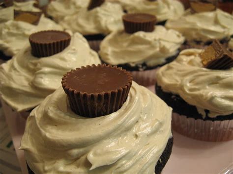 Chocolate Cupcakes With Peanut Butter Frosting Dark Chocol Flickr