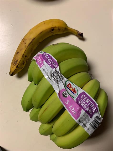 I prefer small bananas. Today I hit the motherlode with 11 perfectlu