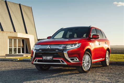 Mitsubishi Outlander Gsr Phev Review Ev Central