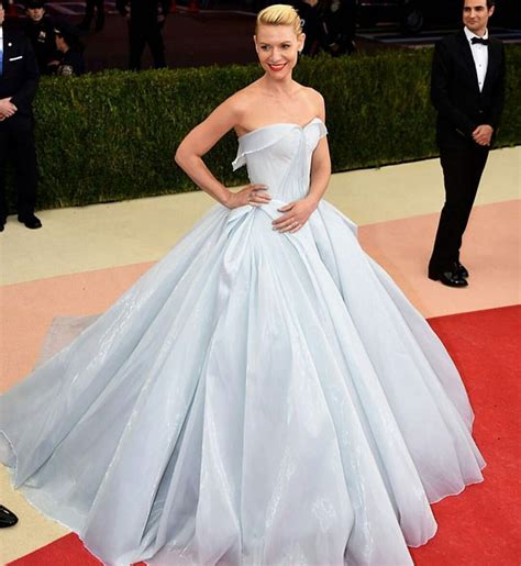 Glow In The Dark Dress Turns Actress Claire Danes Into Real Cinderella