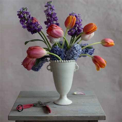 Sabine Pot - Loop Handles – Frances Palmer Pottery Dying Flowers, Types Of Flowers, Beautiful ...