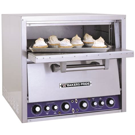 Bakers Pride DP 2 Electric Countertop Oven 208V 3 Phase 5050W