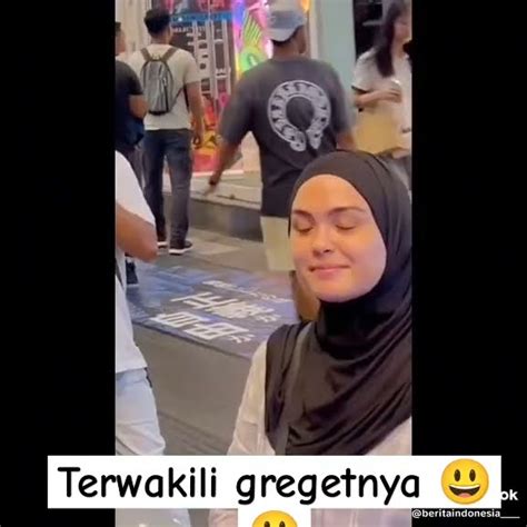 FEBY PALWITA DI KERJAIN PENJUAL ESCREAM EH MALAH DI KERJAIN BALIK