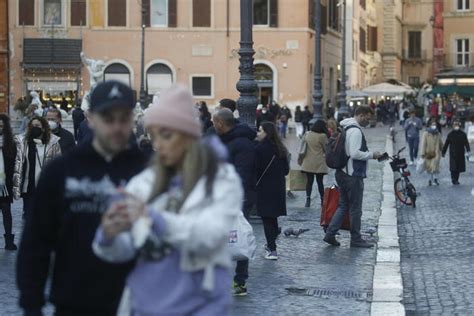 Covid Iss Incidenza Lieve Calo A Rt In Crescita A Medicina