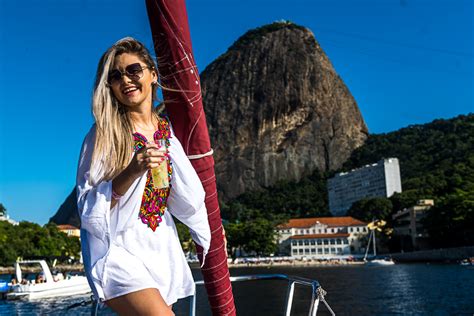 Passeio De Barco Dicas Para Se Bronzear Em Um Dia De Sol Dd Rio