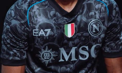 Napoli maglia speciale per Halloween quando sarà usata e il perché