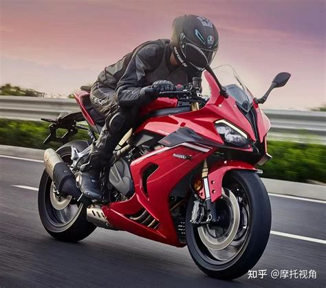 Qjmotor四缸赛800上市！102匹马力，极速220km H，售价52999元 知乎