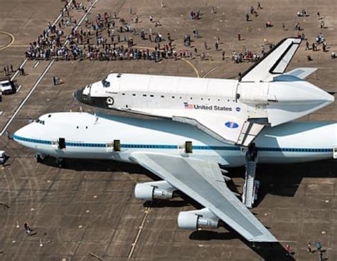 shuttle endeavours final trip picture space shuttle endeavour flown