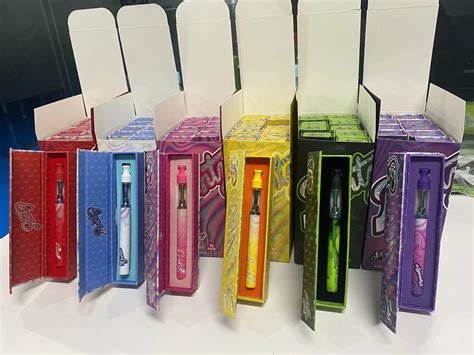 Wholesale Runty Vape Multicolor 1ml Thick Oil Rechargeable Disposable D8 Vape Pen China