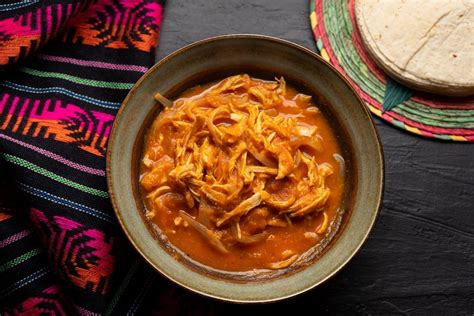 Receta De La Tradicional Tinga De Pollo Así Puedes Preparar Este Plato Mexicano Gastrolab