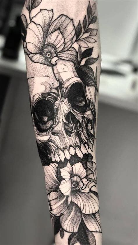 Tatuagem Masculina De Caveira Flores Skull Sleeve Tattoos