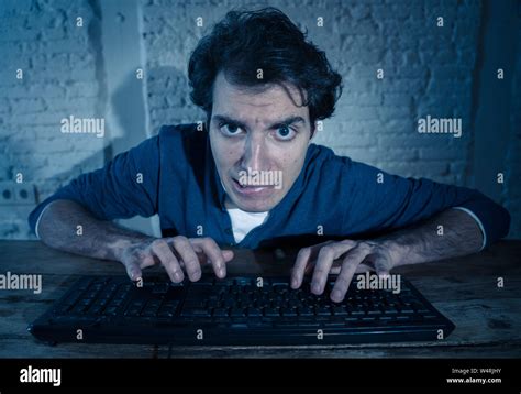 Insomnia Gaming Computer Hi Res Stock Photography And Images Alamy