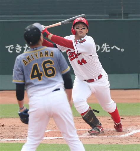 ＜広・神＞3回1死、林は秋山から左飛に倒れる（撮影・奥 調） ― スポニチ Sponichi Annex 野球