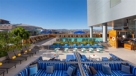 Rooftop Hotel Pool in Phoenix | Kimpton Hotel Palomar Phoenix