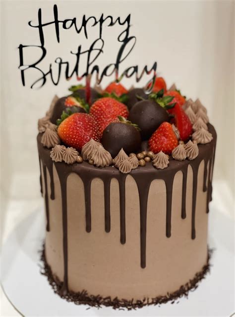 Strawberry Chocolate Cake Happy Birthday