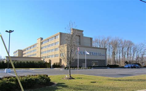 DoubleTree by Hilton Hotel Tinton Falls Hall Rentals in Tinton Falls, NJ