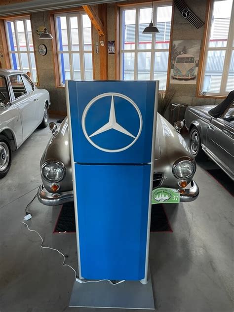 Dt Illuminated Mercedes Benz Pylon Sign 59 X 21 Pcarmarket