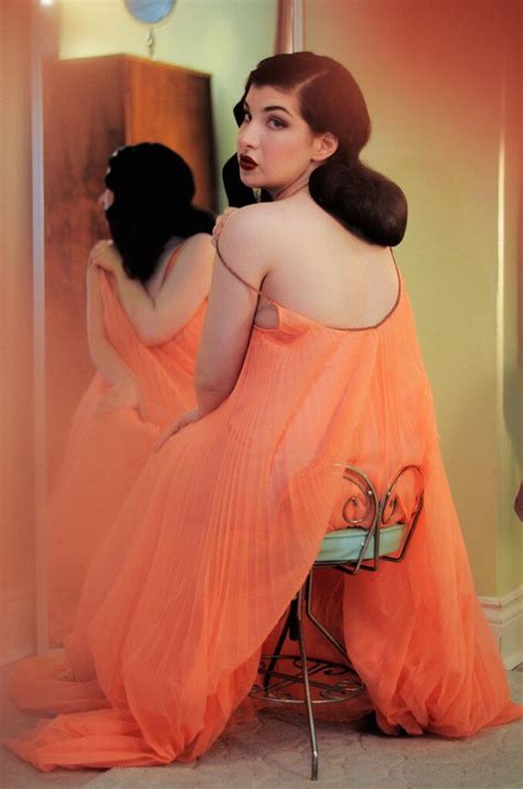 How To Build The Perfect Vintage Lingerie Collection The Lingerie Addict