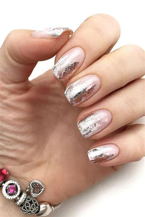 Srebrne Paznokcie Inspiracje Na B Yszcz Cy Manicure