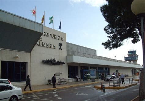 Aeropuertoalmeríacumple50añoscon272millonespasajeros