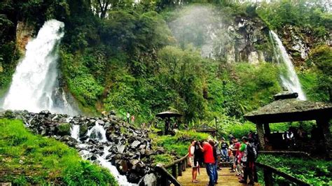 Air Terjun Cibeureum Sukabumi Objek Wisata Dan Harga Tiket