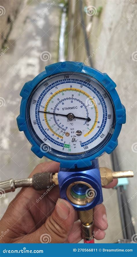 Gas pressure gauge stock image. Image of gauge, gadget - 270566811