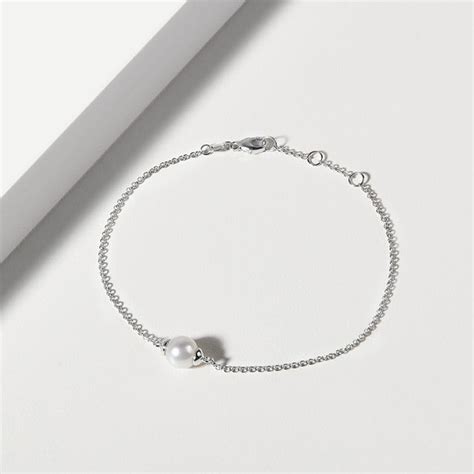 Pearl Bracelet In White Gold Klenota