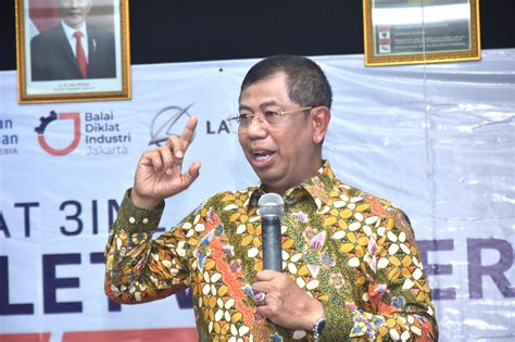 Kampus Kemenperin Cetak Sdm Industri Inovatif Lewat Teaching Factory