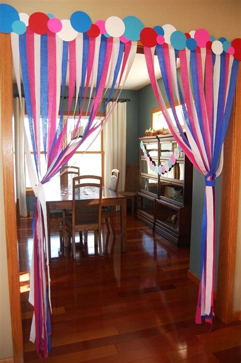 How To Decorate Streamers Leadersrooms