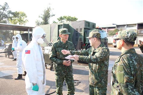 6軍團33化學兵群防疫消毒作業整備 Yahoo奇摩汽車機車