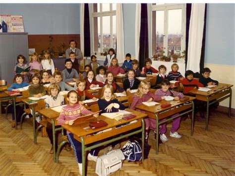 Photo De Classe Cm1 Cm 2 De 1980 ECOLE PAUL STINTZI Copains D Avant