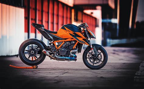 KTM 1290 Super Duke R - Todos los datos técnicos del modelo 1290 Super Duke R de KTM