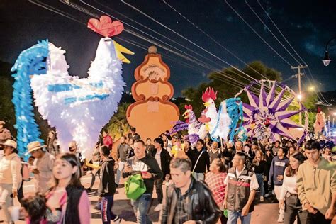 Viven La Fiesta Del Gallo Monumental En Honor A La Virgen De Soriano