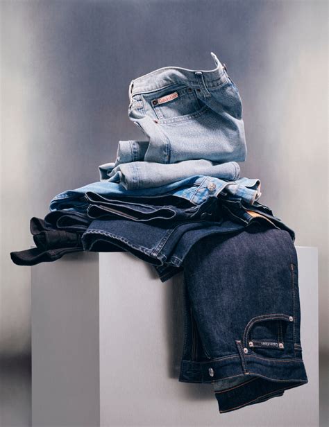 Calvin Klein® Bulgaria Official Store