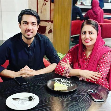 Iqrar Ul Hassan Pictures With His Second Wife Farah Yousuf Reviewitpk