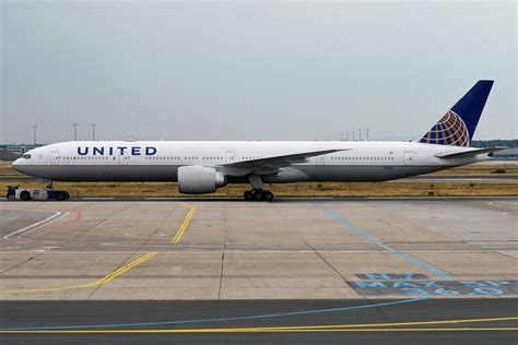 Nouvelle Arrivee Carte Achev E United Airlines Boeing Mot