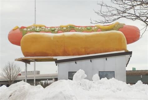 Giant Hot Dog In Mackinaw City Could Be Worlds Largest Northern