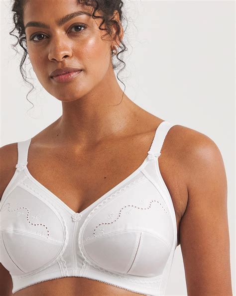 Triumph Doreen Cotton Nonwired Bra White Oxendales