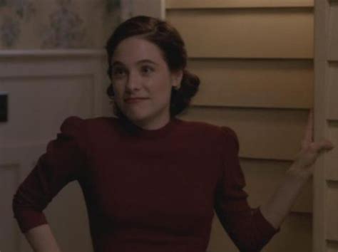 Caroline Dhavernas As Vera In “the Pacific” Vera Actors Turtle Neck