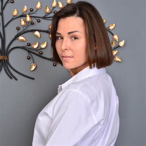 Brunette Uk Housewife Jamie Ray Playing With Herself Xhamster