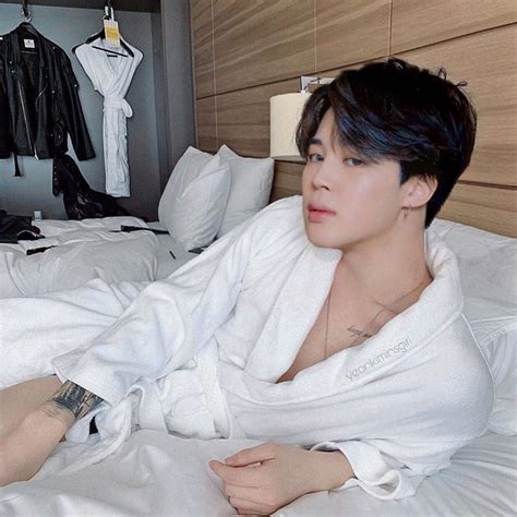 ‪bed All Day ☁️‬ Bts Jimin Jimin Hot Foto Bts Bts Photo Parque Jimin Jikook Estilo Bad Boy