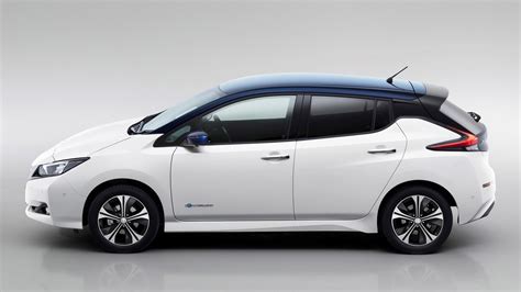 NISSAN Leaf N Connecta 40 KWh Foto E Immagini Esclusive Archivio