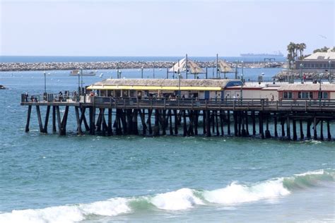 Redondo Beach Pier - Pier Fishing in California