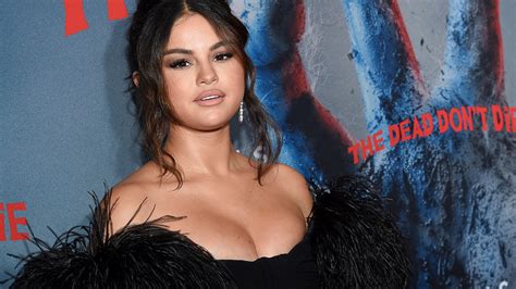 Selena Gomez Slams Instagram Calls It ‘dangerous Unhealthy Fox News