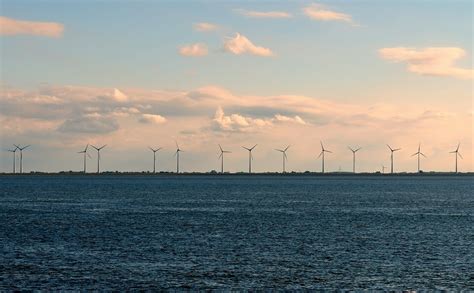 Avangrid Renewables Finalizes Boem Offshore Wind Lease