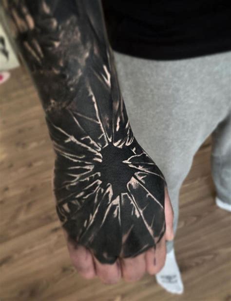 Unique Broken Glass Tattoos You Must Love Xuzinuo Page