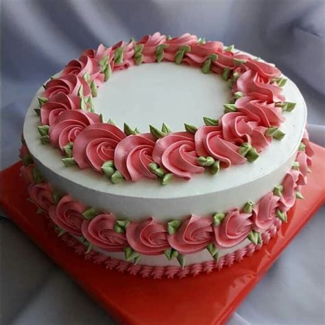 Arriba Imagen Como Decorar Un Pastel Con Flores De Chantilly